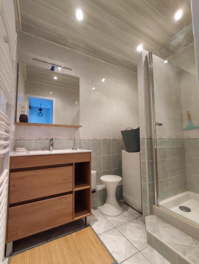 Studio Meuble Classe 2 Etoiles - 30M² 格雷乌莱班 外观 照片